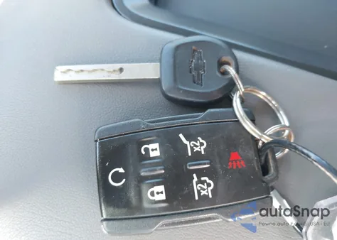 2020 Chevrolet Tahoe C1500 Lt from USA, damaged, VIN 1GNSCBKC3LR212630